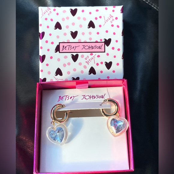 Betsey Johnson Jewelry - Betsey Johnson heart earrings